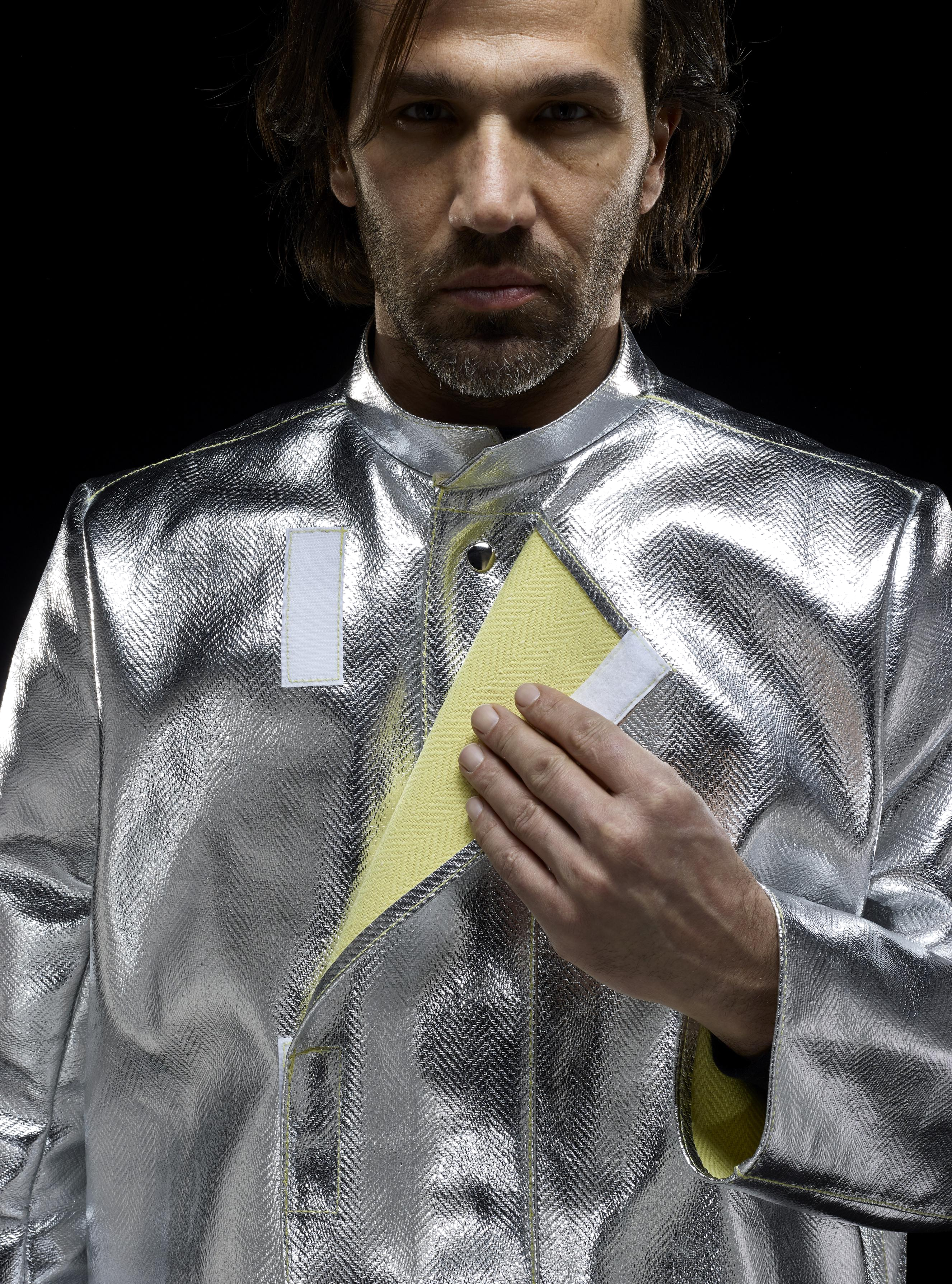 VESTE ALUMINISEE